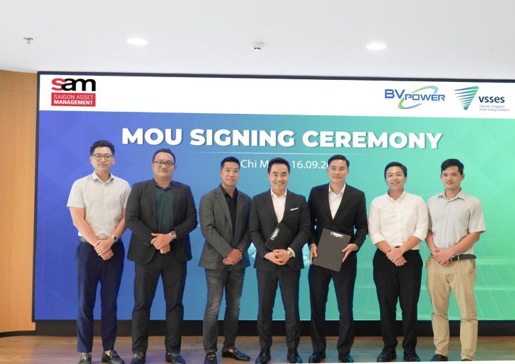 VSSES KÝ KẾT BIÊN BẢN HỢP TÁC VỚI SAM VỀ VIỆC TRIỂN KHAI NĂNG LƯỢNG TÁI TẠO CHO TRUNG TÂM DỮ LIỆU SAM DIGITAL HUB